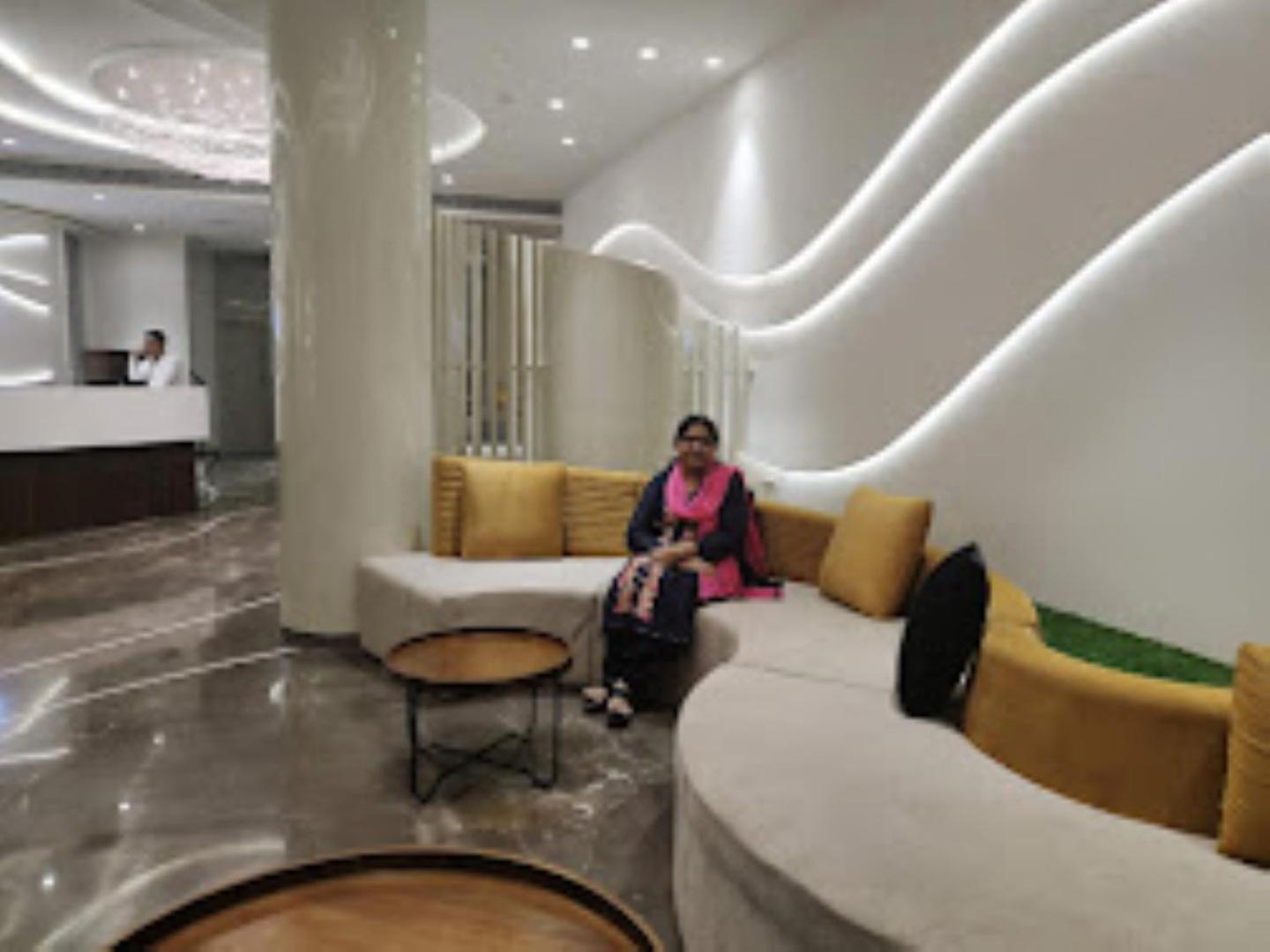 Hotel Casa Divine,Bareilly Exterior foto